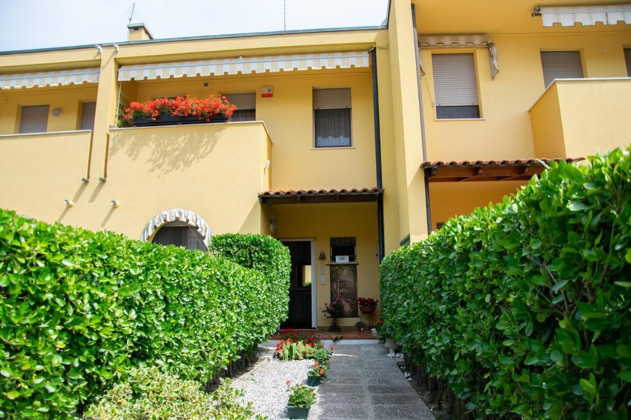 B&B Il Glicine Fiorito Venetië-Lido Buitenkant foto
